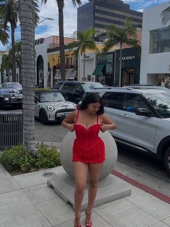 Full leaked Ayushaaaa page private onlyfans photo