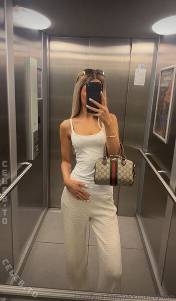 Full leaked Baddie vicky luxe private onlyfans photo
