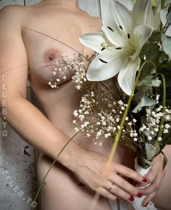 Full leaked Badgirlora private onlyfans photo