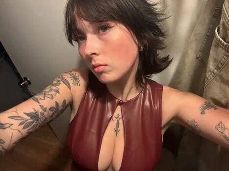 Full leaked Badonca private onlyfans photo