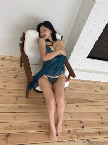 Full leaked Baesylvie  page private onlyfans photo