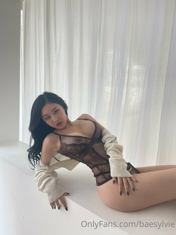 Full leaked Baesylvie  page private onlyfans photo