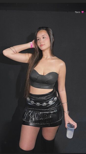 Full leaked Beatriz sanomiya page private onlyfans photo