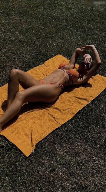 Bella Kraus