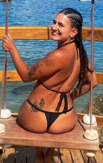 Full leaked Bella minina private onlyfans photo