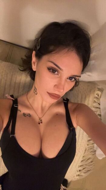 Full leaked Belu ottobri private onlyfans photo