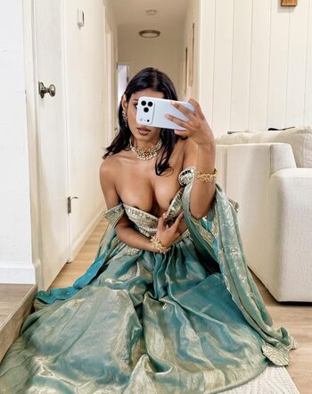 Bollywoodtrapqueen
