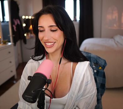 Full leaked Brieanneroksa private onlyfans photo