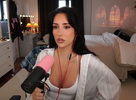 Full leaked Brieanneroksa private onlyfans photo
