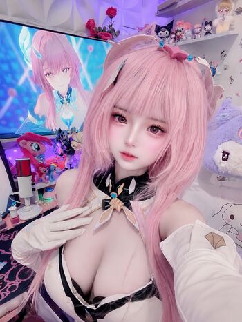 Full leaked Caeshy s private onlyfans photo
