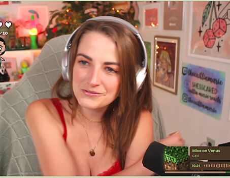 Caitlin Marie Reacts
