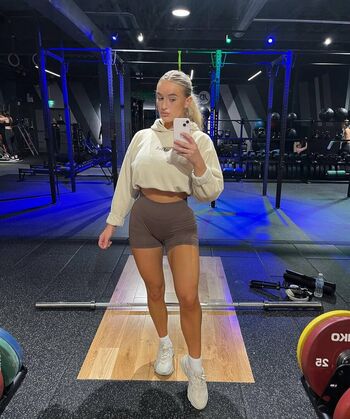 Full leaked Caitlin perriam private onlyfans photo