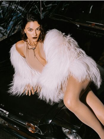 Camila Mendes