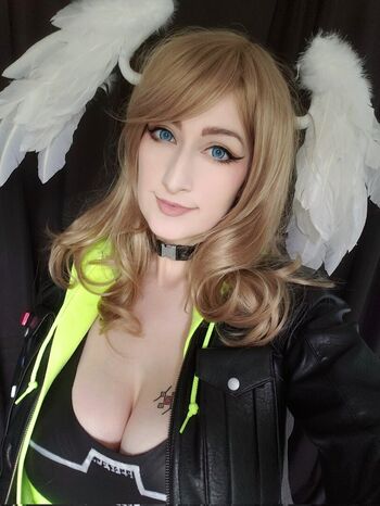 Full leaked Cannolicat private onlyfans photo