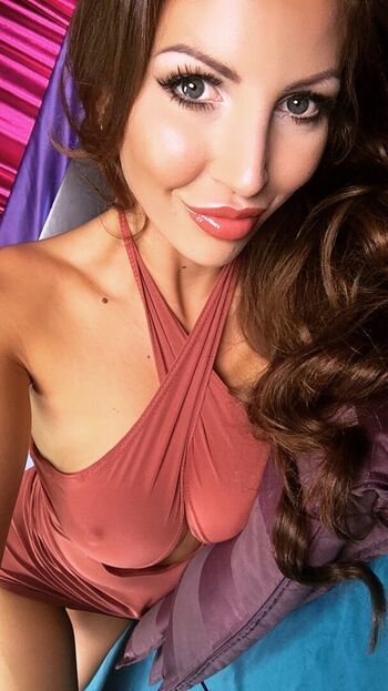 Full leaked Cara steel private onlyfans photo