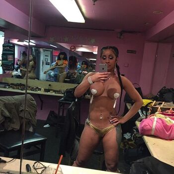Full leaked Cardi b  page private onlyfans photo
