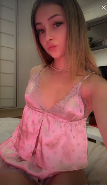 Full leaked Carlalababy private onlyfans photo