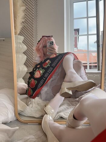 Full leaked Charlesqwq private onlyfans photo
