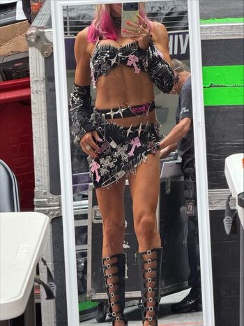 Full leaked Charlotte flair page private onlyfans photo