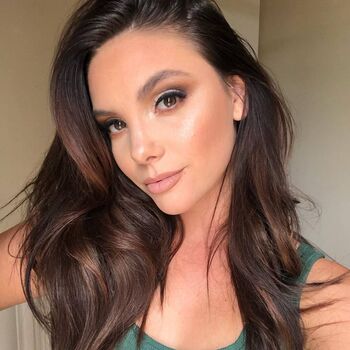 Full leaked Chelsea heath private onlyfans photo