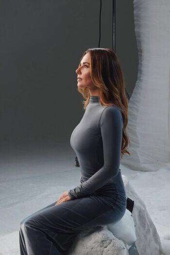 Full leaked Cheryl tweedy private onlyfans photo