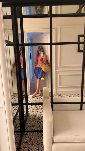 Full leaked Chloe bennet private onlyfans photo