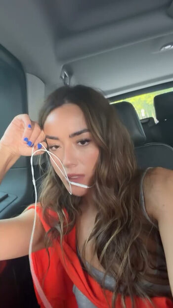 Full leaked Chloe bennet private onlyfans photo