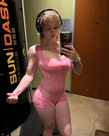 Full leaked Chloethehokage private onlyfans photo