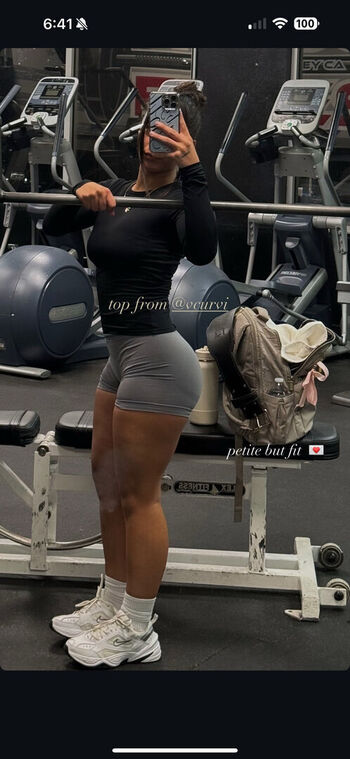 Chvzvanessa