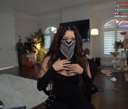 Full leaked Cinnabrit private onlyfans photo