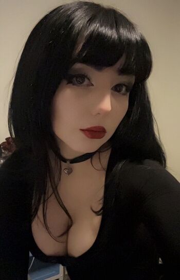Full leaked Cloudy private onlyfans photo