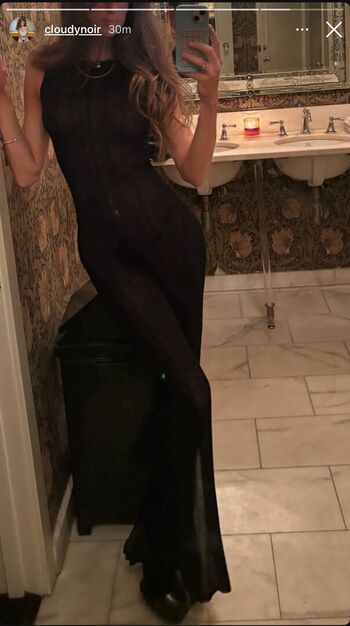 Full leaked Cloudynoir private onlyfans photo