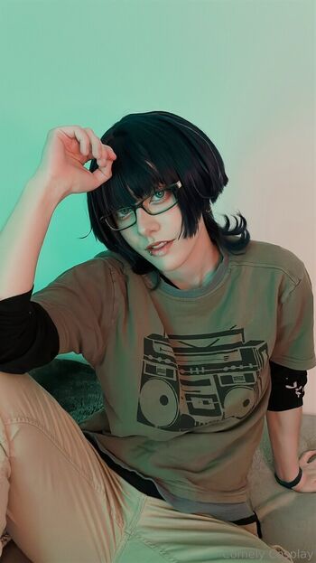 comely_cos