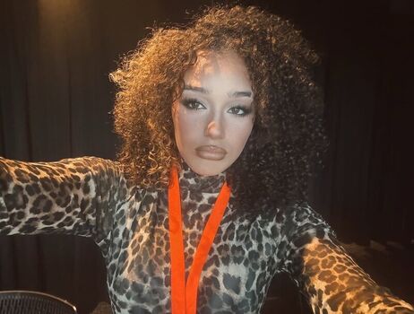 Full leaked Corinne joy private onlyfans photo