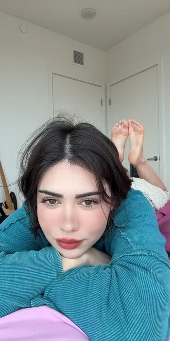 Full leaked Crimsonbare private onlyfans photo