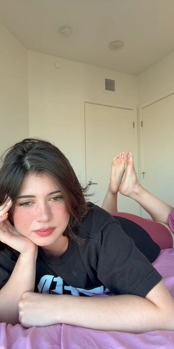 Full leaked Crimsonbare private onlyfans photo