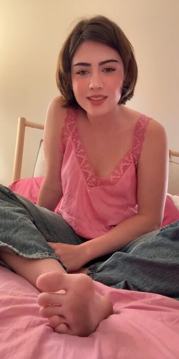 Full leaked Crimsonbare private onlyfans photo