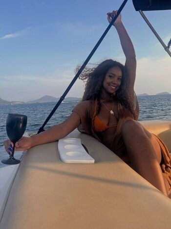 Full leaked Cris vianna private onlyfans photo