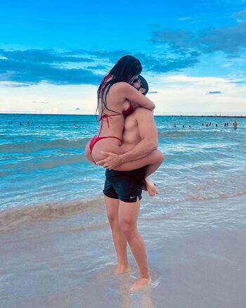 Full leaked Cuban latinas private onlyfans photo