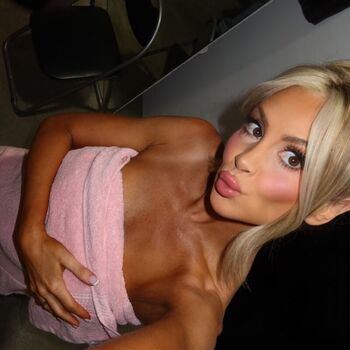 Full leaked Danni ellexo page private onlyfans photo
