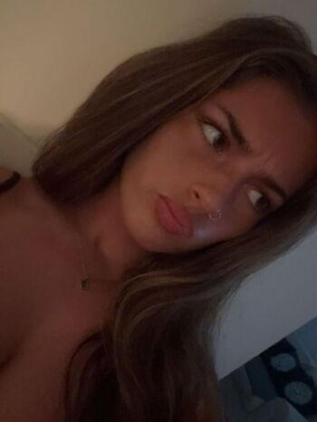 Full leaked Darcycromptonx private onlyfans photo