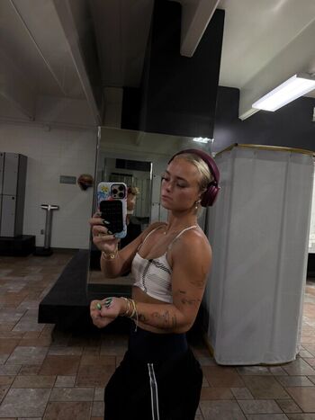 Full leaked Darianrhodess page private onlyfans photo