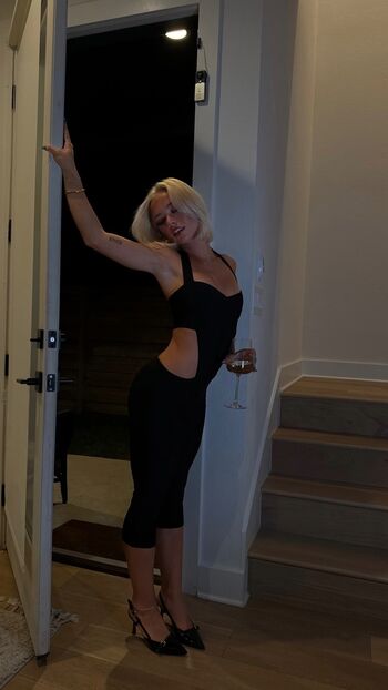 Full leaked Darianrhodess page private onlyfans photo