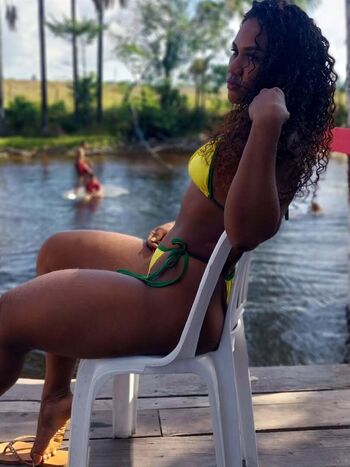 Dayanne Oliveira