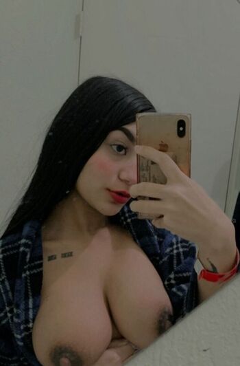 Full leaked Deisygomezoficial private onlyfans photo