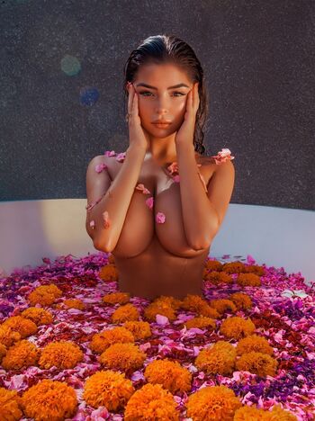 Full leaked Demi rose  page private onlyfans photo