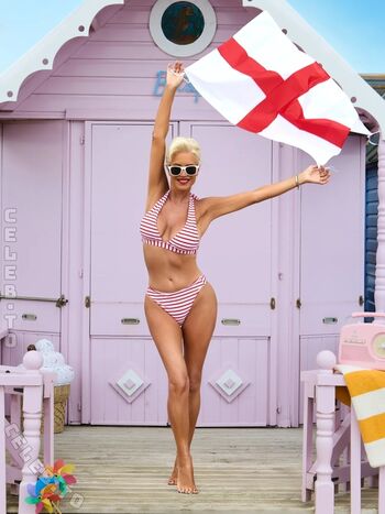 Full leaked Denise van outen page private onlyfans photo