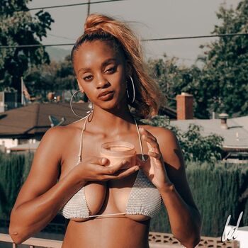 Diamond Landry Rose