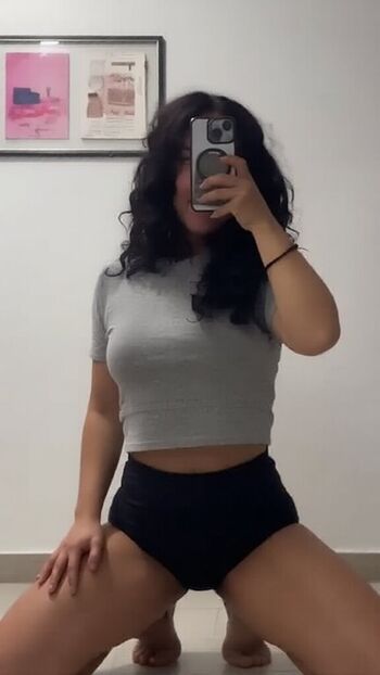 Full leaked Domlinna private onlyfans photo