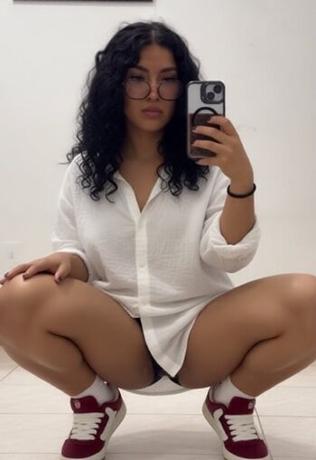 Full leaked Domlinna private onlyfans photo